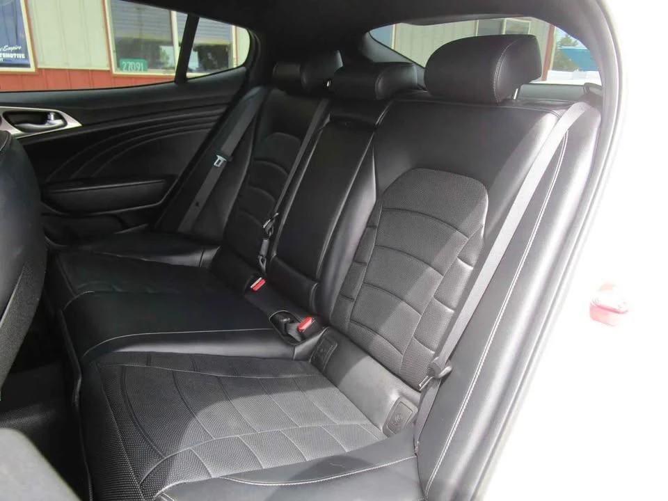 2022 Kia Stinger GT - Image 12 of 20
