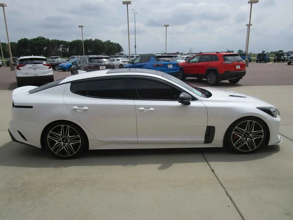 2022 Kia Stinger GT - Image 6 of 20