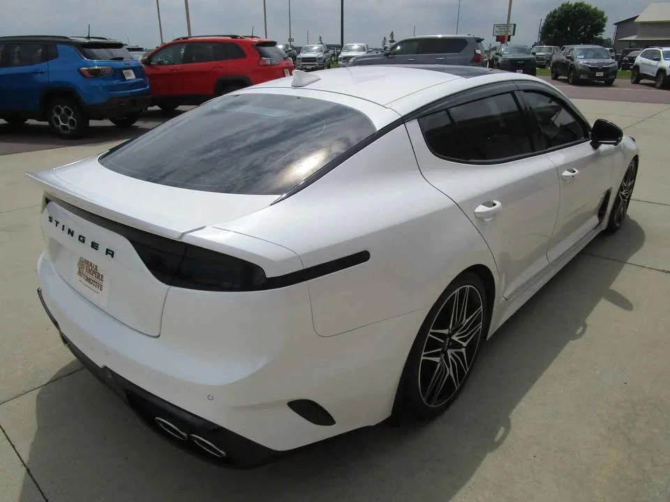 2022 Kia Stinger GT - Image 7 of 20