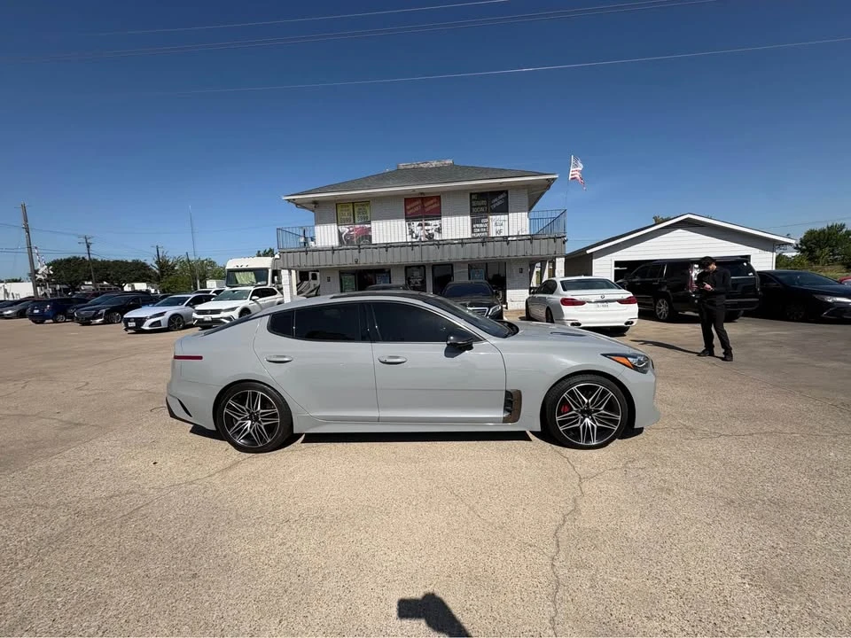 2022 Kia Stinger GT - Image 4 of 13