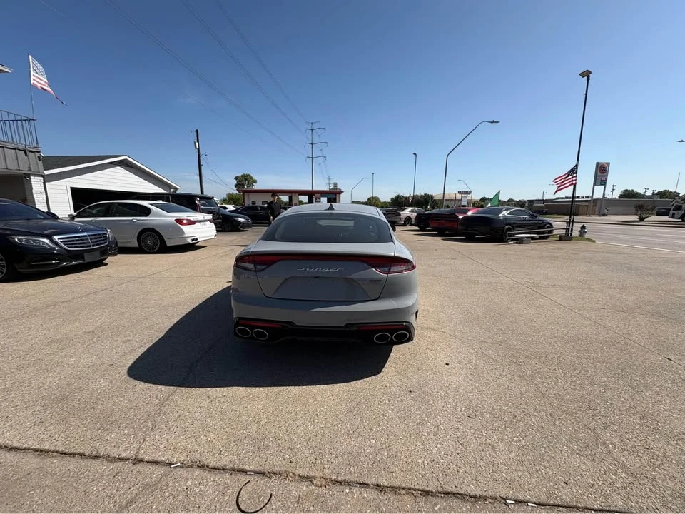 2022 Kia Stinger GT - Image 6 of 13