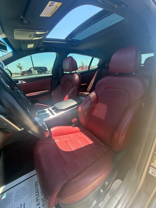 2022 Kia Stinger GT - Image 19 of 20