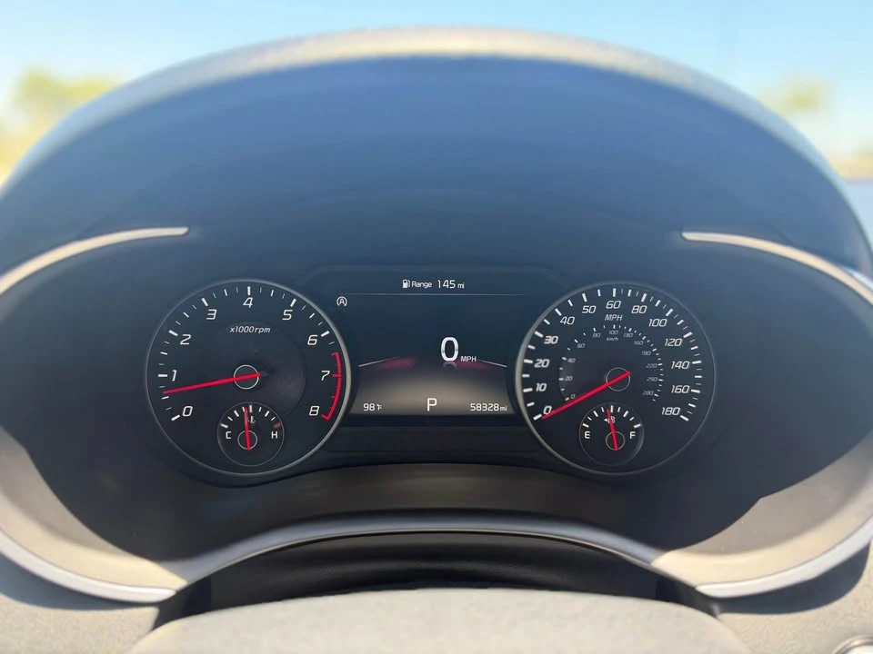 2022 Kia Stinger GT - Image 9 of 20