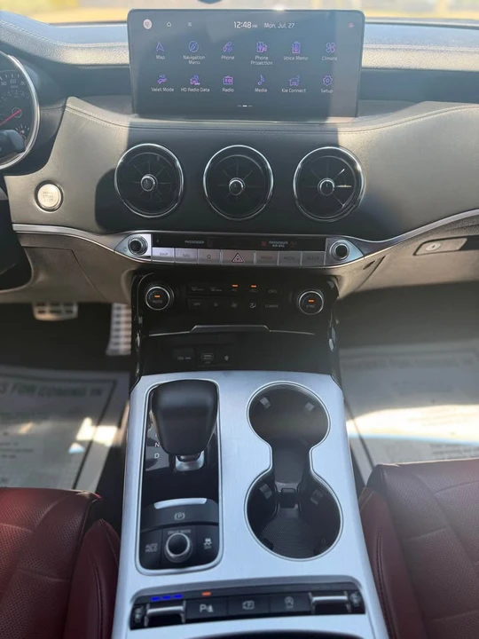 2022 Kia Stinger GT - Image 13 of 20
