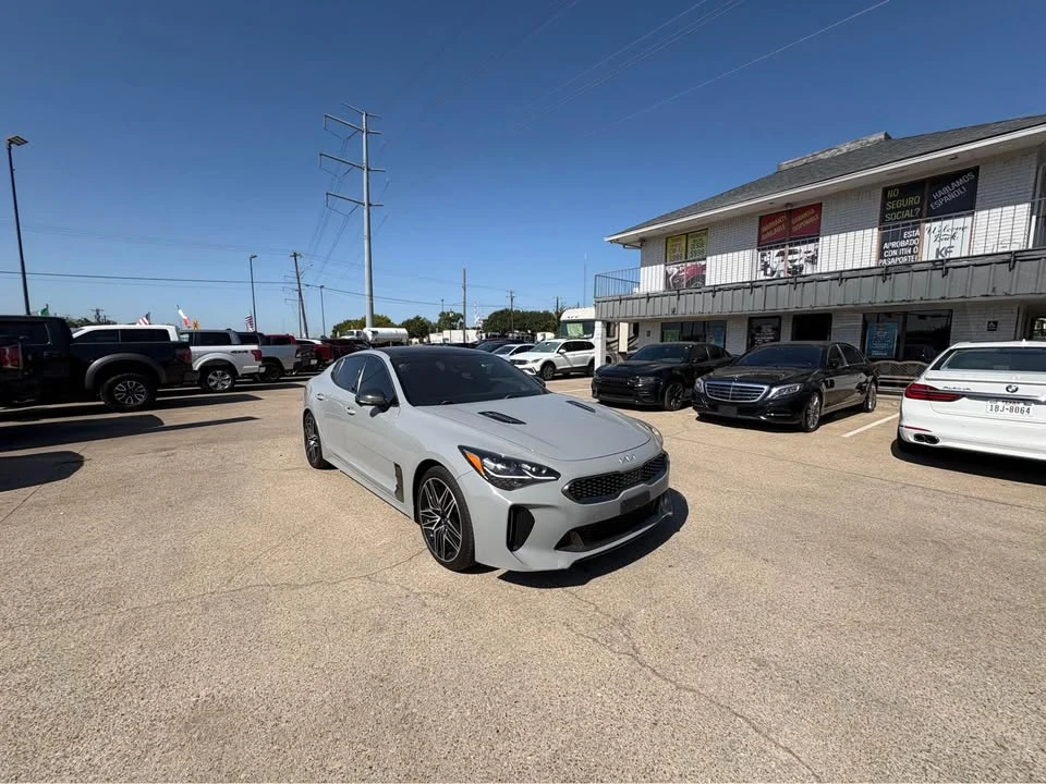 2022 Kia Stinger GT - Image 3 of 13