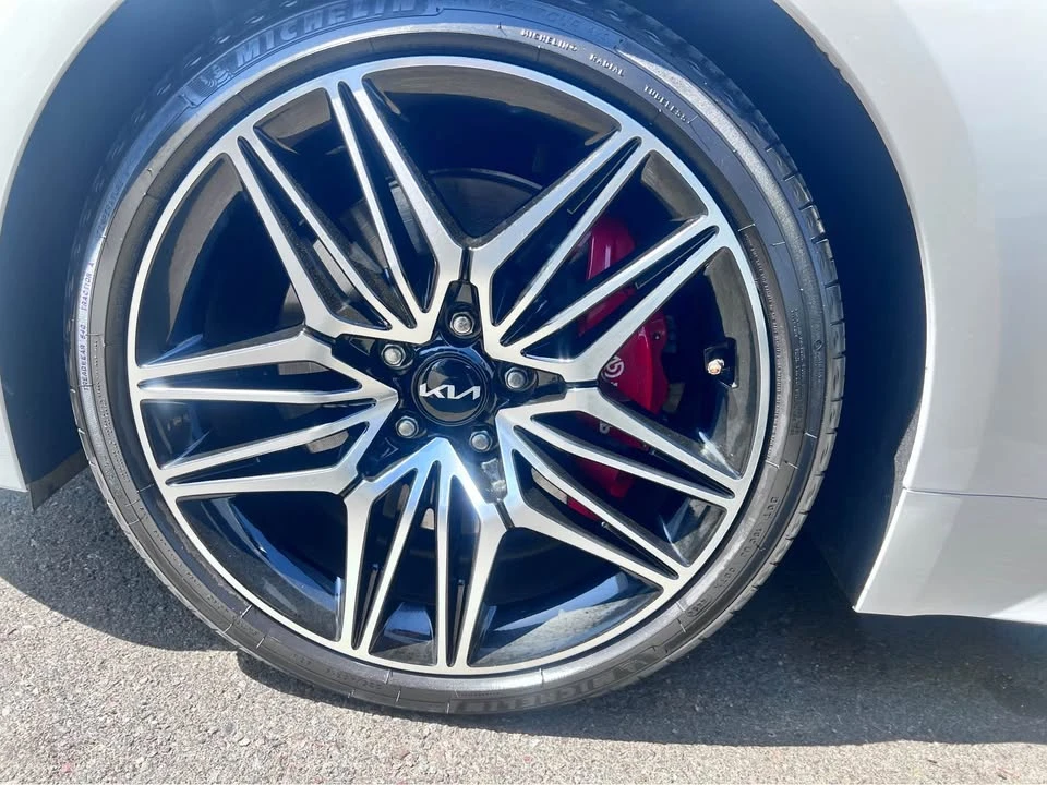 2022 Kia Stinger GT - Image 4 of 12