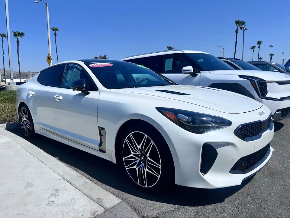 2022 Kia Stinger GT - Image 3 of 12