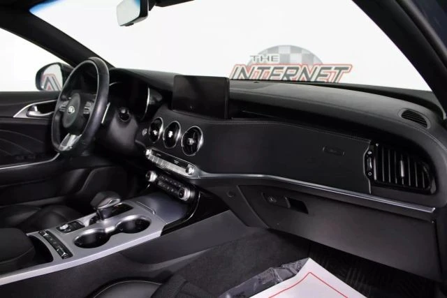 2022 Kia Stinger GT - Image 12 of 12