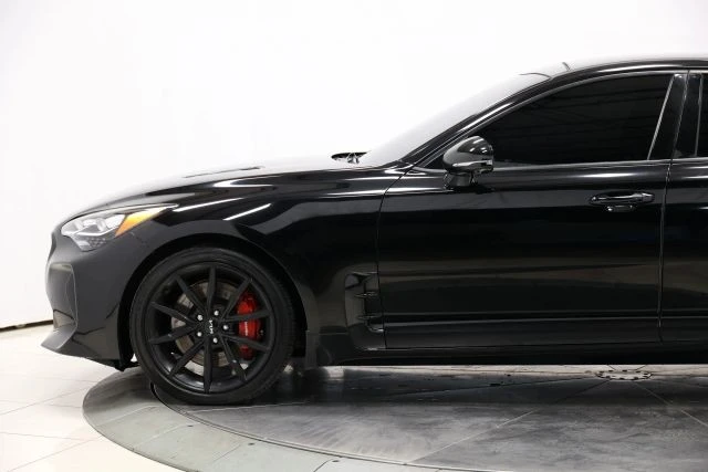2022 Kia Stinger GT - Image 6 of 12