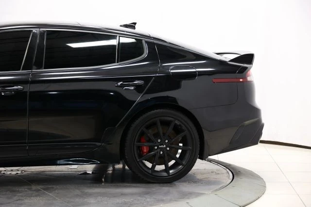 2022 Kia Stinger GT - Image 8 of 12