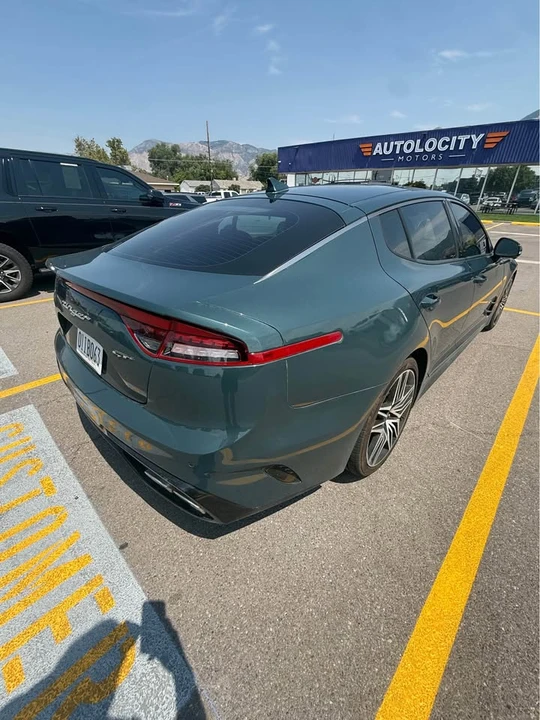 2022 Kia Stinger GT - Image 7 of 17