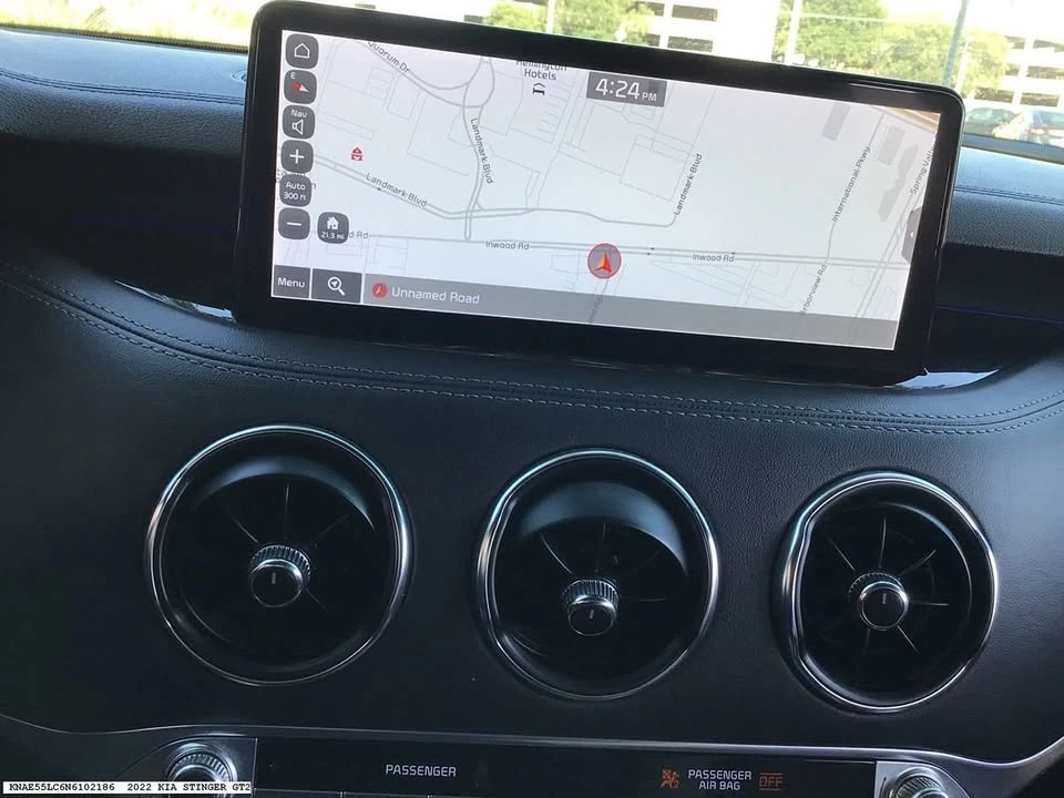 2022 Kia Stinger GT - Image 11 of 12