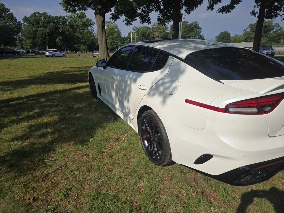 2022 Kia Stinger GT - Image 15 of 18