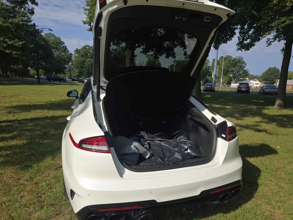 2022 Kia Stinger GT - Image 11 of 18