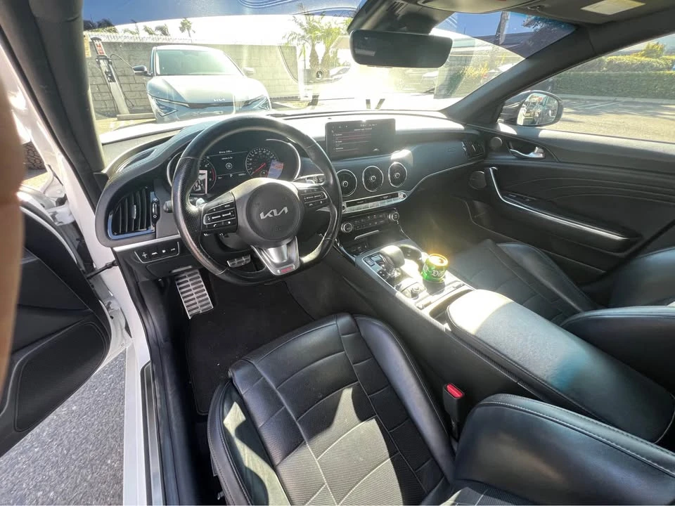 2022 Kia Stinger GT - Image 7 of 8