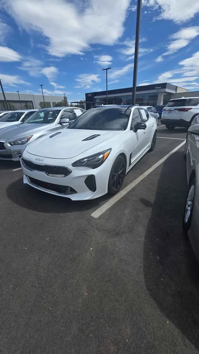 2022 Kia Stinger GT - Image 3 of 12