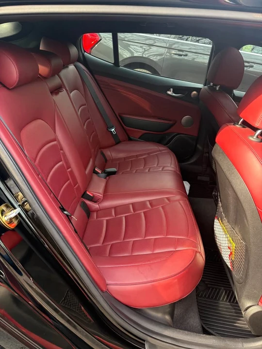 2022 Kia Stinger GT - Image 12 of 15