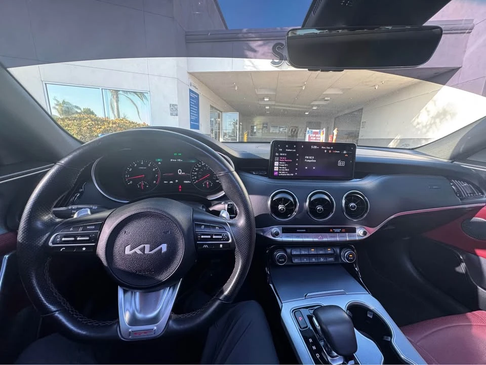 2022 Kia Stinger GT - Image 3 of 8