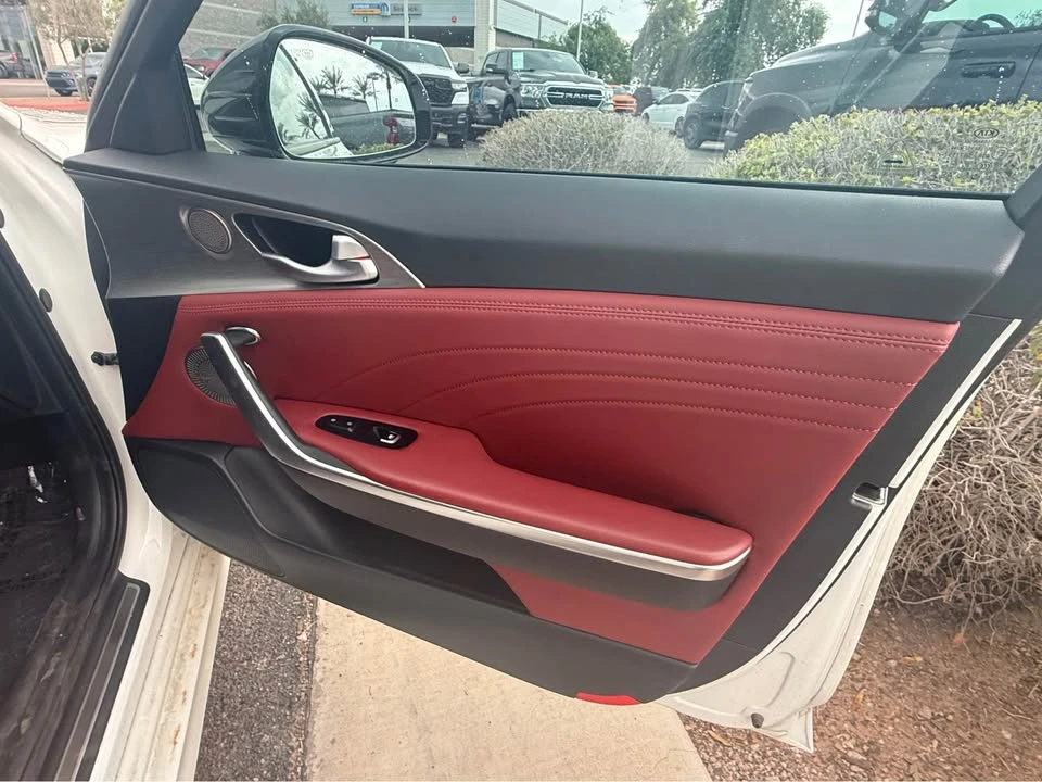 2022 Kia Stinger GT - Image 6 of 11