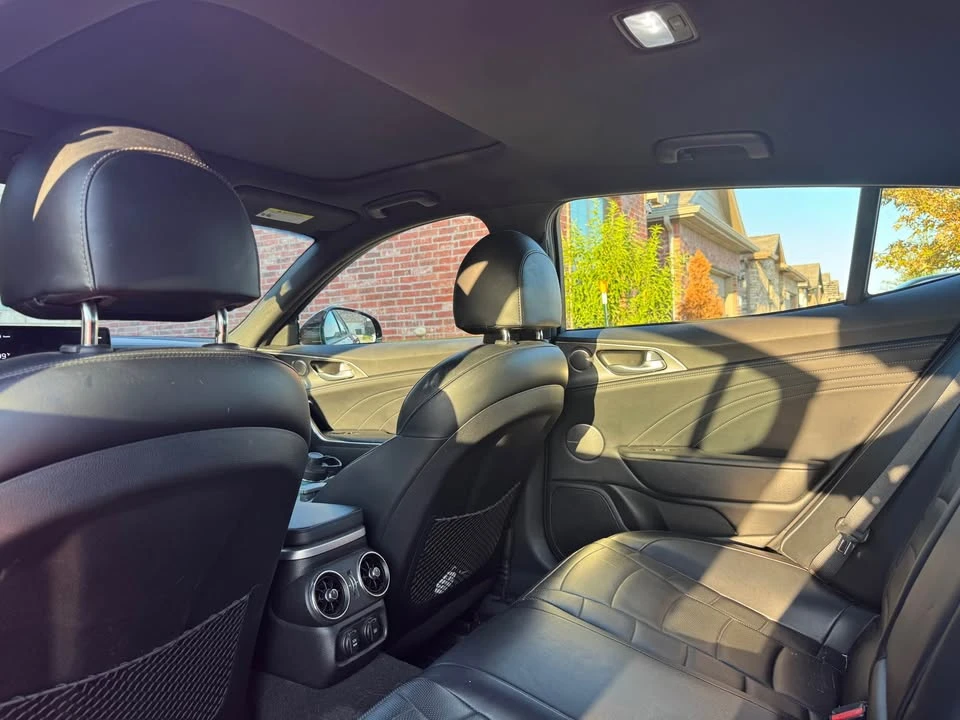 2022 Kia Stinger GT - Image 7 of 9