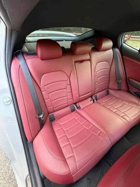 2022 Kia Stinger GT - Image 13 of 20