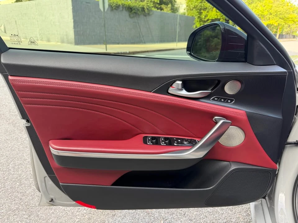 2022 Kia Stinger GT - Image 8 of 20