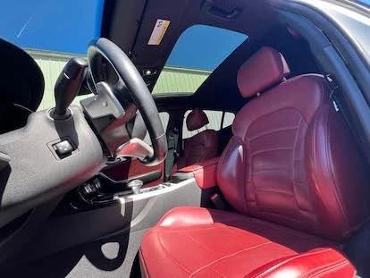 2022 Kia Stinger GT - Image 10 of 15