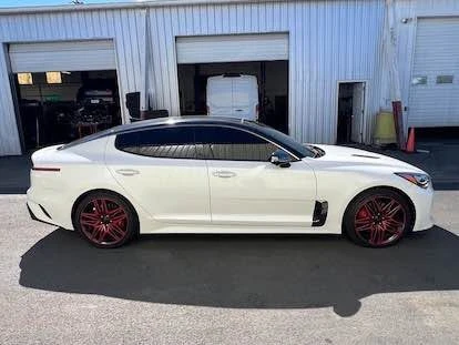 2022 Kia Stinger GT - Image 4 of 15