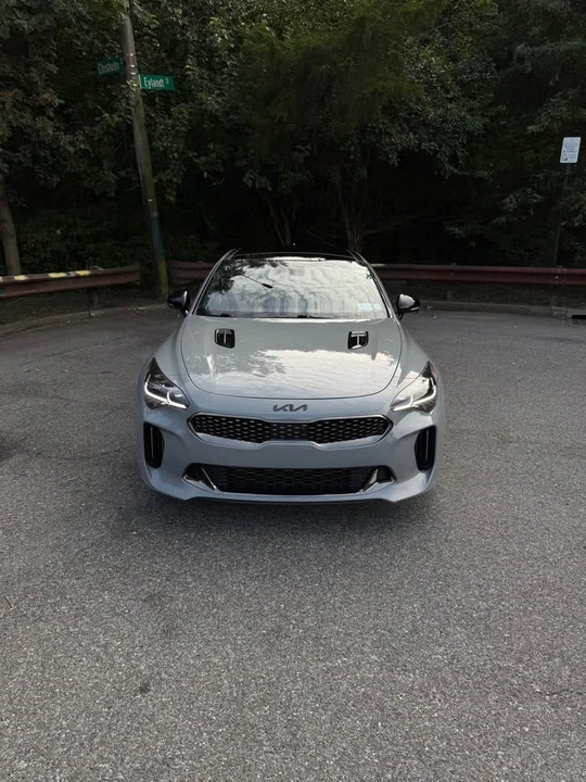 2022 Kia Stinger GT - Image 2 of 20