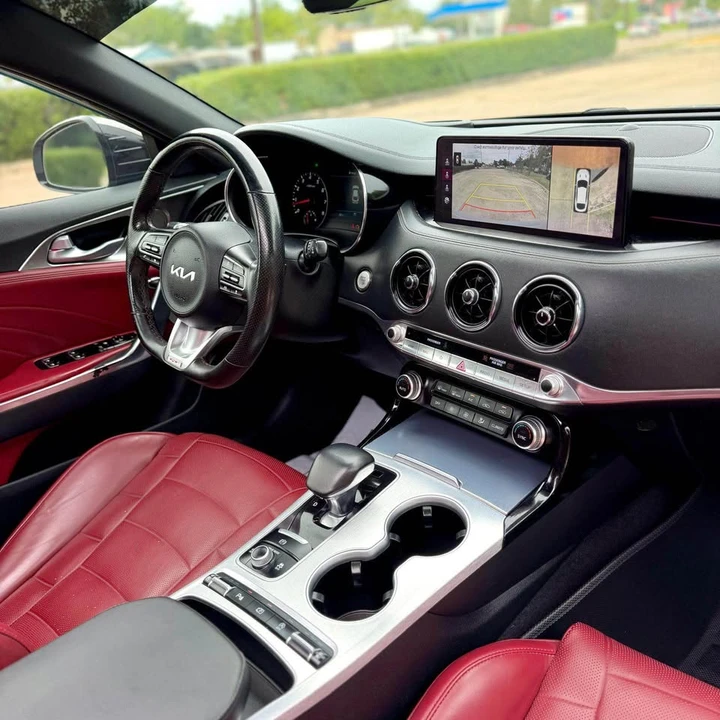 2022 Kia Stinger GT - Image 6 of 11
