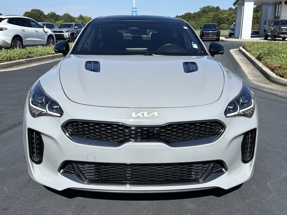 2022 Kia Stinger GT - Image 8 of 20