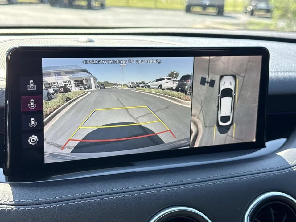 2022 Kia Stinger GT - Image 19 of 20