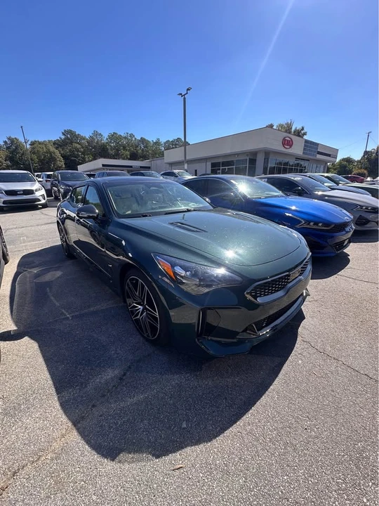 2022 Kia Stinger GT - Image 2 of 5