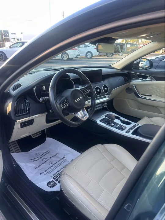 2022 Kia Stinger GT - Image 5 of 5
