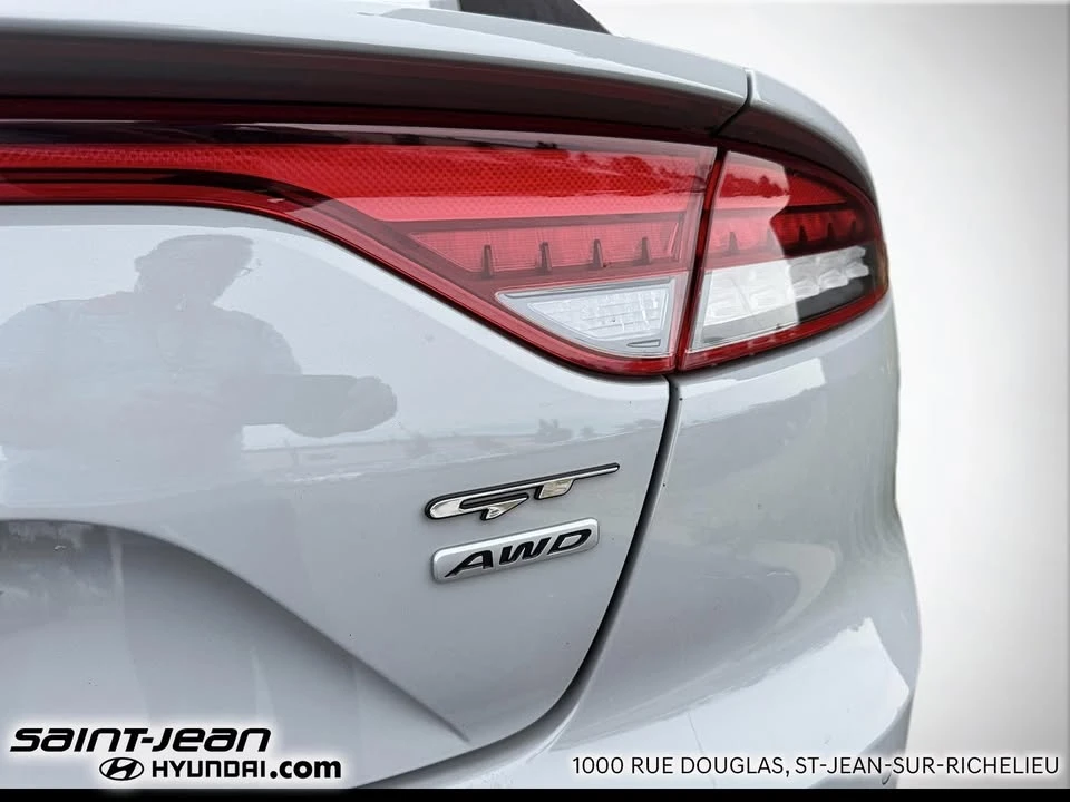 2022 Kia Stinger GT - Image 8 of 20