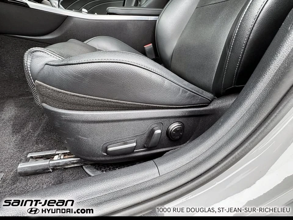 2022 Kia Stinger GT - Image 12 of 20