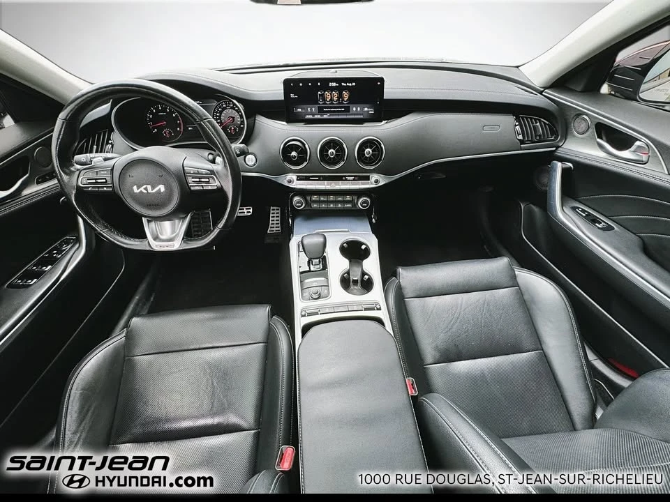 2022 Kia Stinger GT - Image 9 of 20