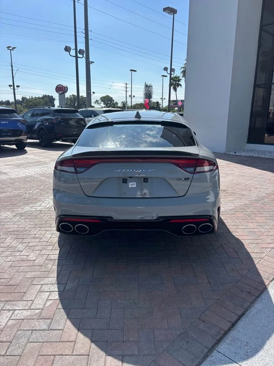2022 Kia Stinger GT - Image 4 of 11