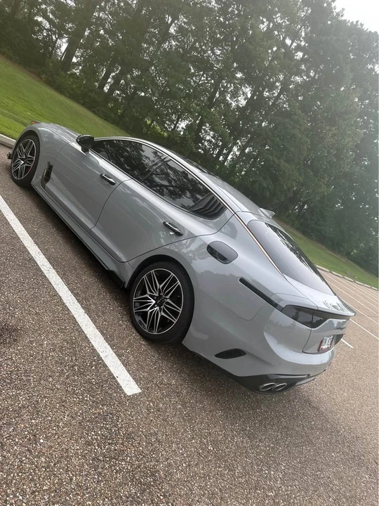 2022 Kia Stinger GT - Image 4 of 4
