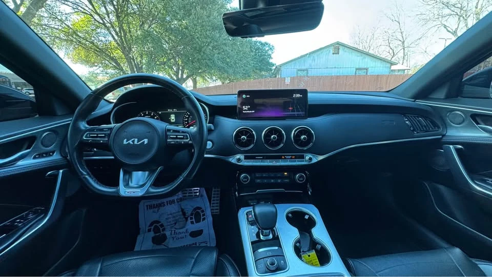 2022 Kia Stinger GT - Image 5 of 9