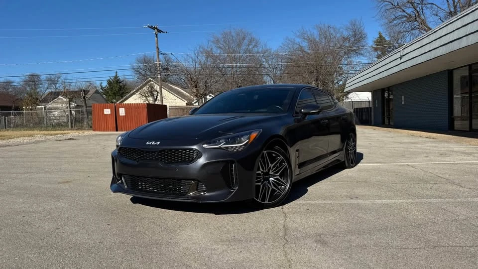 2022 Kia Stinger GT - Image 4 of 9