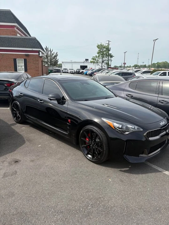 2022 Kia Stinger GT - Image 2 of 7