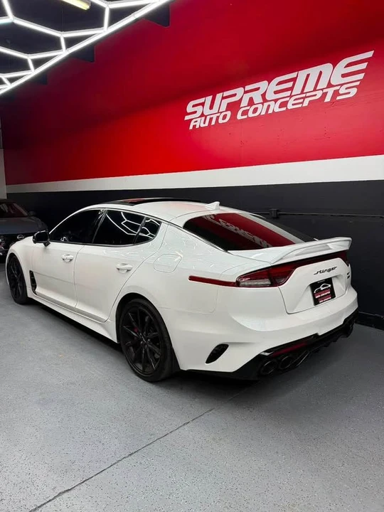 2022 Kia Stinger GT - Image 4 of 15