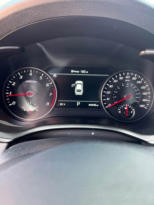 2022 Kia Stinger GT - Image 13 of 17