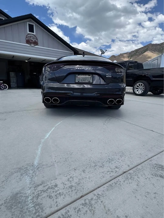 2022 Kia Stinger GT - Image 4 of 17