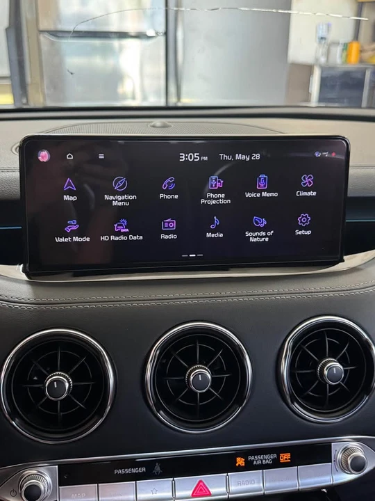 2022 Kia Stinger GT - Image 15 of 17