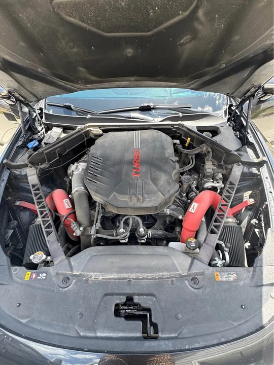 2022 Kia Stinger GT - Image 11 of 17