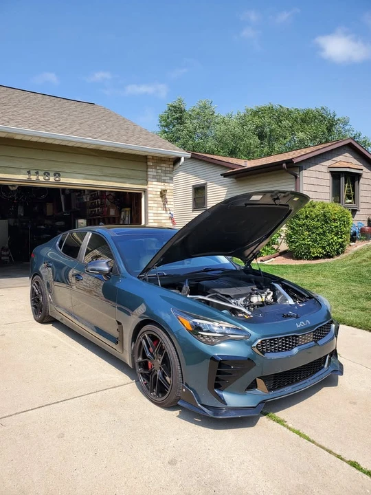 2022 Kia Stinger - Image 3 of 17