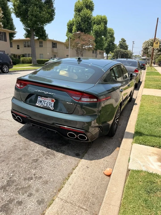 2022 Kia Stinger - Image 4 of 9