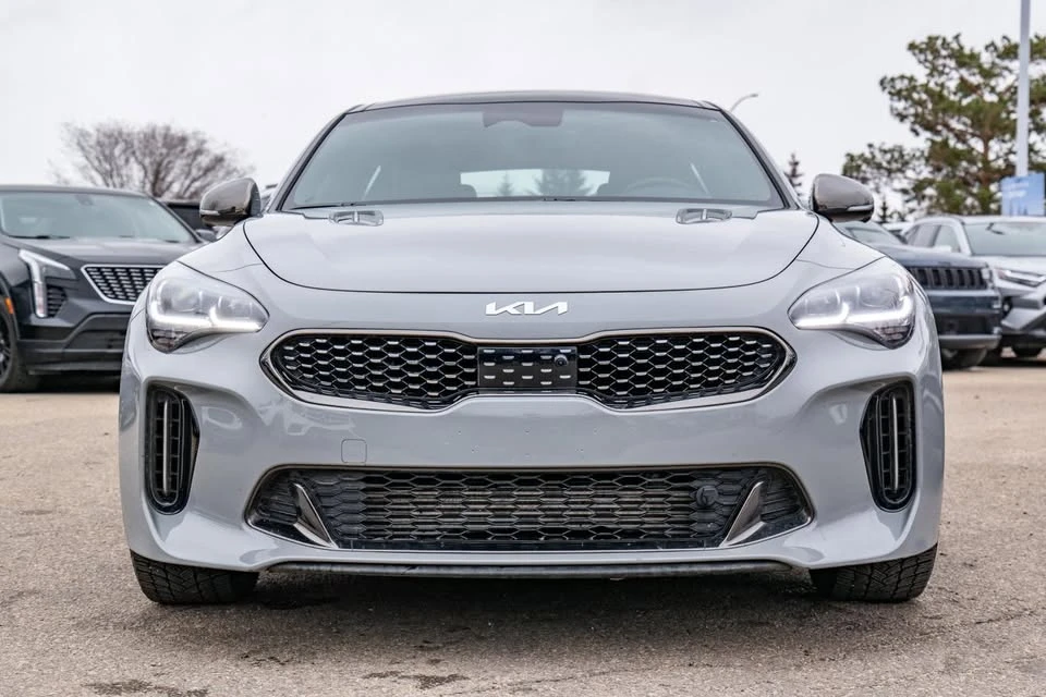 2022 Kia Stinger - Image 4 of 10